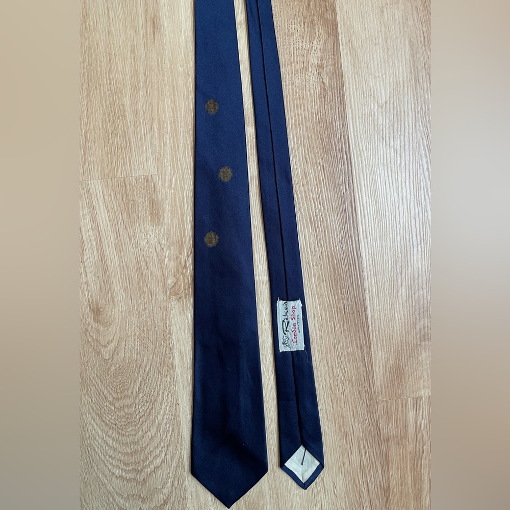 Bronzini all silk vintage men’s tie blue gold